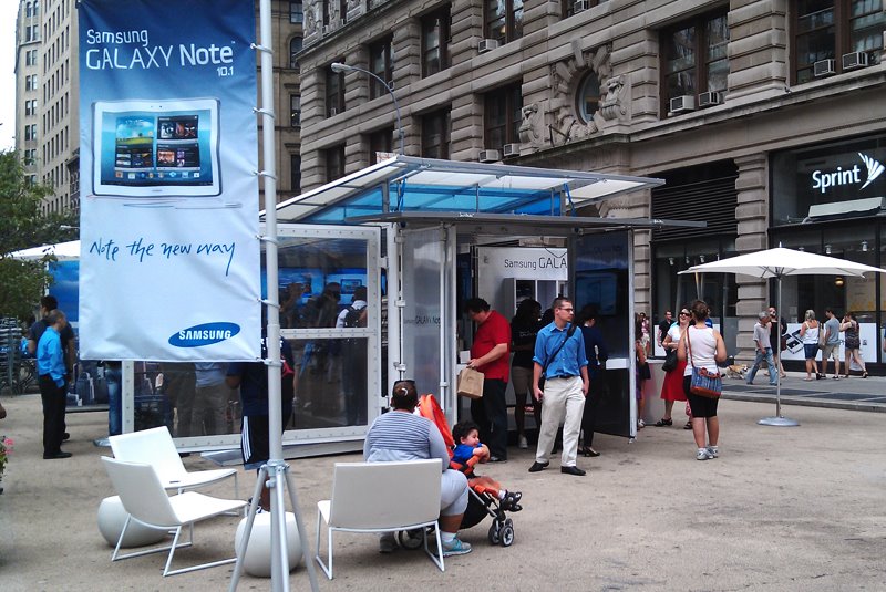 Samsung branded mobile activation space operating in a city location